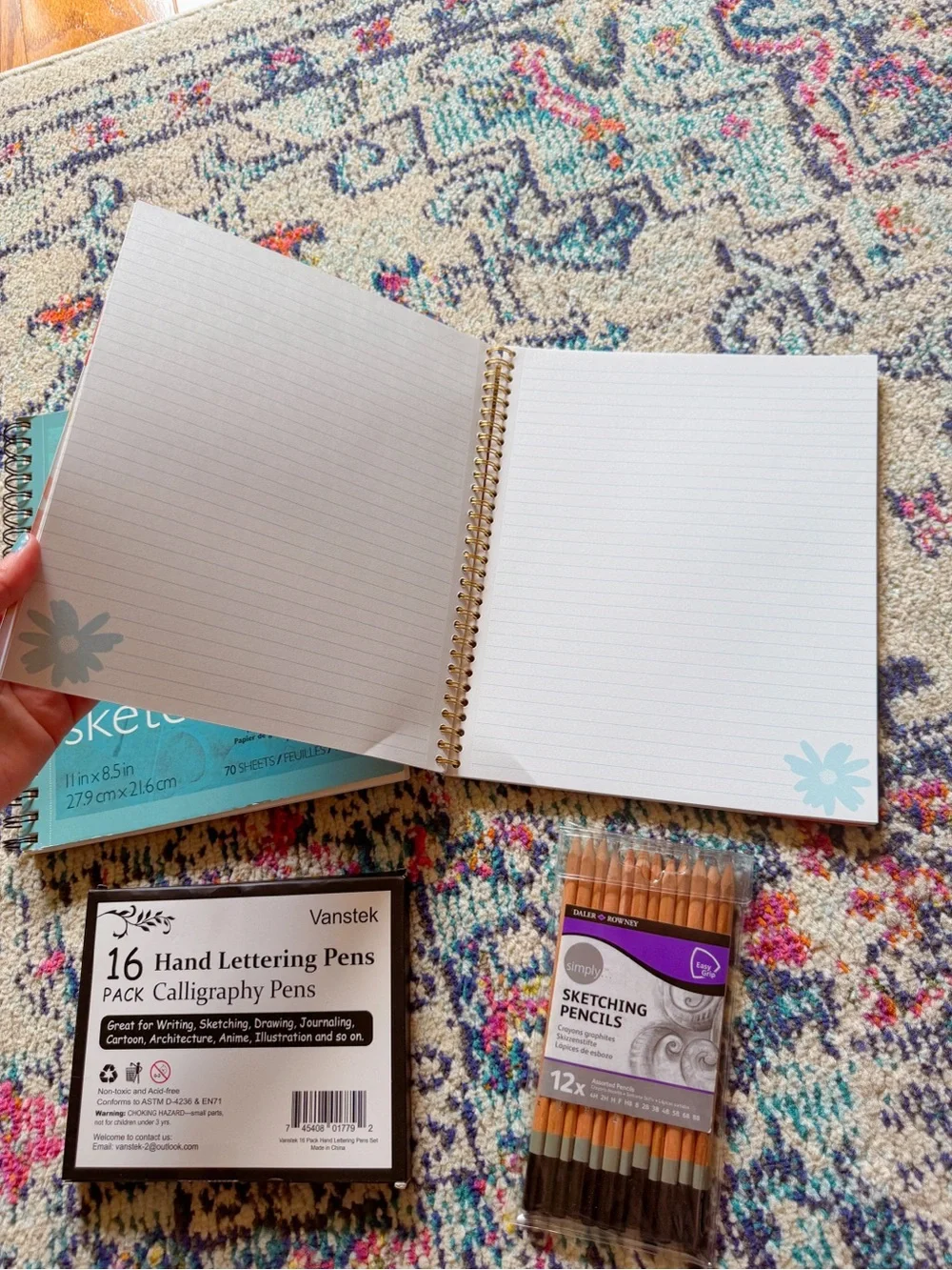The Creative Studio Bundle – Sketchbook Pens Pencils & More